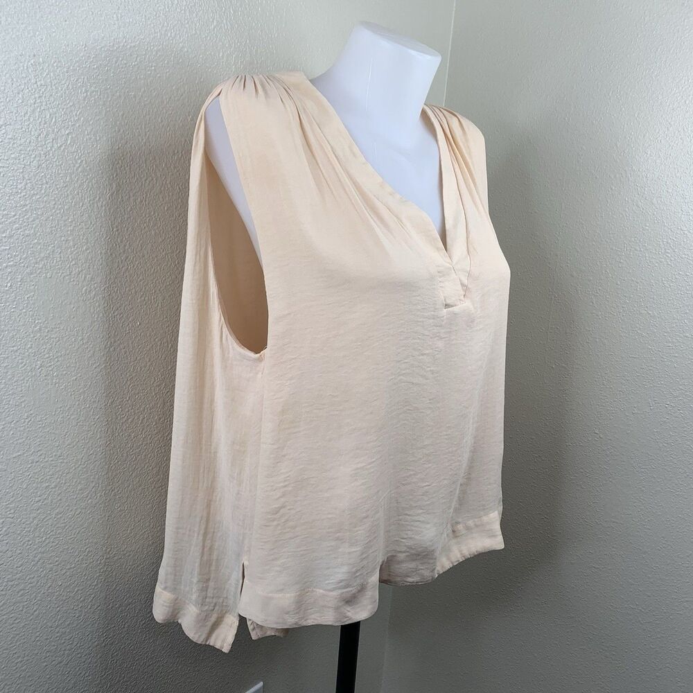 Free People Darcy Peach Chiffon Sleeveless Plunge V-Neck Flowy Blouse Women Sz M
